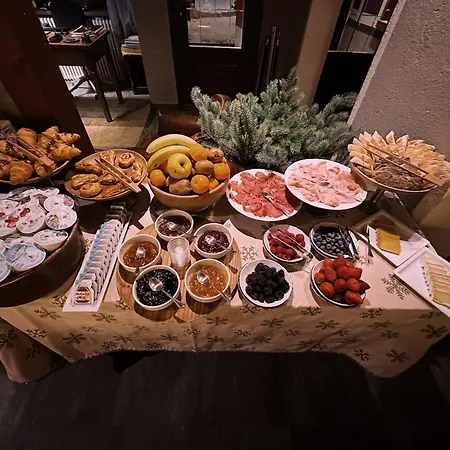 Le Samovar Oda ve Kahvaltı Breuil-Cervinia